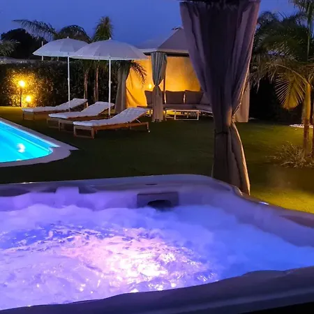 Gisira - Luxury