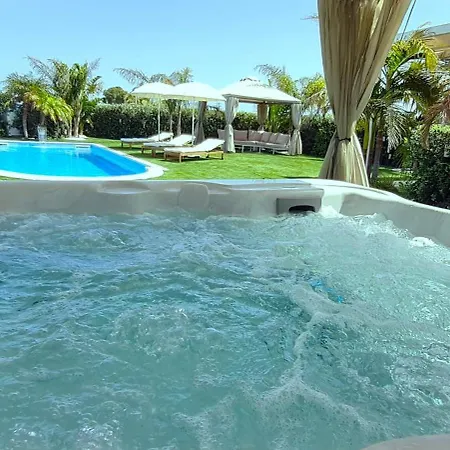 Villa Gisira - Luxury Brucoli