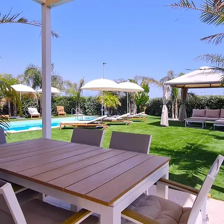 Villa Gisira - Luxury Brucoli