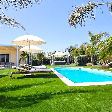 Villa Gisira - Luxury *