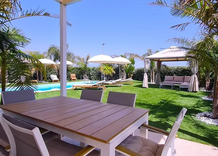 Vila Gisira - Luxury Brucoli